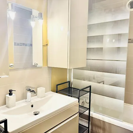 Le Citybreak Beaut4 Moderne Terrasse-centre-ville Parking Gratuit * Saint-Priest (Rhone)